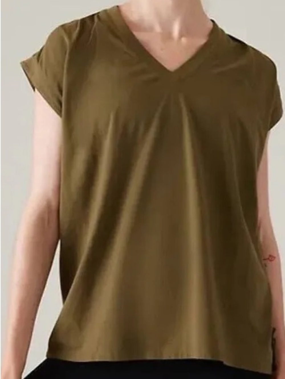 Athleta Outbound Twist Tee